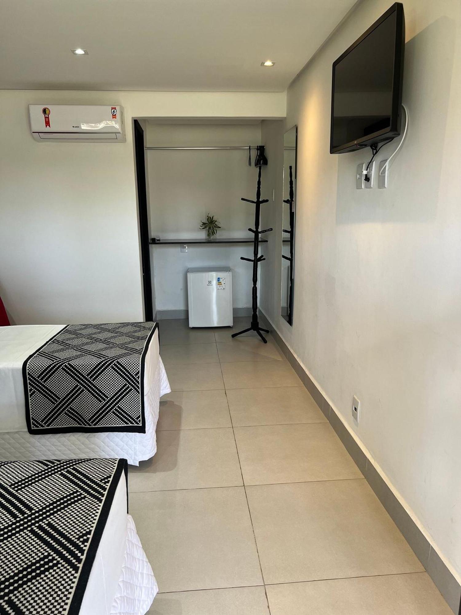 Apartment O Beira Mar Hotel: Beachfront Comfort With Amenities *
